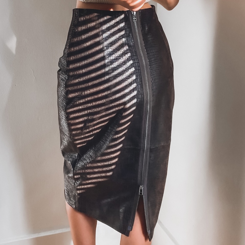 Danier Black Pencil Skirt